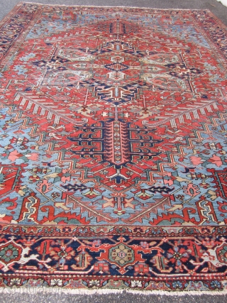 huge heriz rug 10' 5" x 13' 7" great pile super floppy clean one corner have moth damage solid foundation easy repair huge profit otherwise the rug is in very good condition.  ...