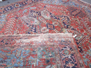 huge heriz rug 10' 5" x 13' 7" great pile super floppy clean one corner have moth damage solid foundation easy repair huge profit otherwise the rug is in very good condition.  ...