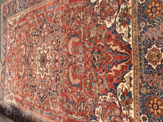 beautiful heriz persian oriental rug 8' 7" x 11' 6" full pile very clean estate rug very good condition and very nice colors and reasonable price.SOLD SOLD      