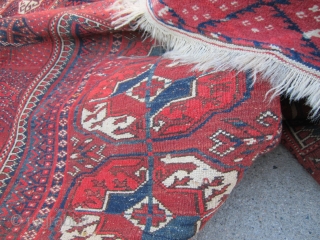 beautiful vintage (SOLD SOLD THANKS) turkoman tekke rug full pile no worn spot collector piece excellent wool quality measures 4' 3" x 4' 10" great colors and design.SOLD THANKS    