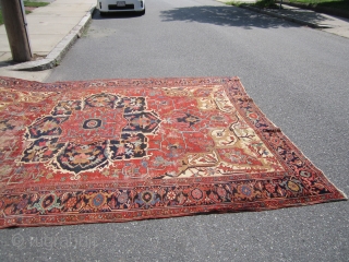 antique serapi heriz rug measuring 9' x 11' 9" great colors area of wear clean rug no holes and no dry rot fantastic design can send more pictures if interested.SOLDDDDDDDDDDDDDDDDDDDDDDDDDDDDDDDD   