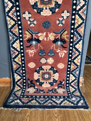 Hand made antique cellectible Chinese Suiyuan Runner rug. 255*65cm.  Highest quality wool, medallion group flower design, very beautiful color combination, about 150 years old, excellent condition.      