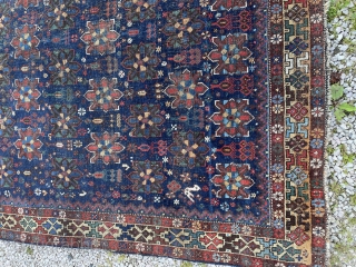 Gorgeous antique khamseh. Older than many. Super border and tight weave. Bit stiff so needs a wash. 197 by 140 cm            