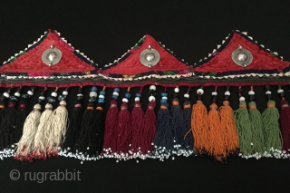 Uzbek silk and cotton tassel hanging with silver Size - Lenght : 95 cm - Height : 20 cm Thank you for visiting my Rugrabbit store.       