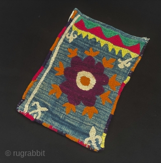 Antique Uzbekistan Tribal Lakai Silk Embroidered Double-Sided Pouch & Money bag. All Natural Colors. Size - ''19 cm x 13 cm''  turkmansilver@gmail.com
          