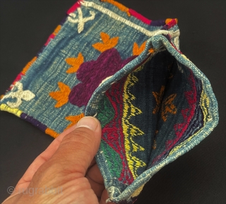 Antique Uzbekistan Tribal Lakai Silk Embroidered Double-Sided Pouch & Money bag. All Natural Colors. Size - ''19 cm x 13 cm''  turkmansilver@gmail.com
          