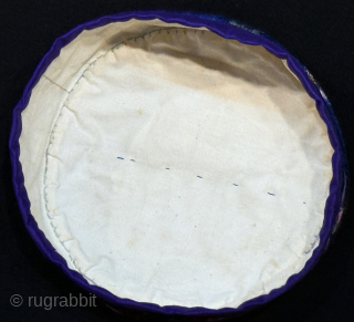 Nomadic ethnic silk child skullcap & hat. Child hat with French silk fabric with Gul - i Frank desagn. Linen plain cotton. Fairly in good condition. Size : Height : 2.5'' x  ...