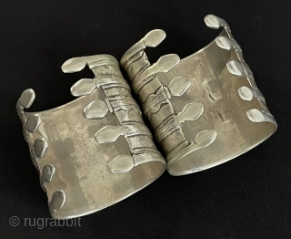 Antique Pair of Turkmen Tribal Silver Cuff Bracelets Arm Band Circa - 1900 Great Condition ! Size - ''6.8 cm x 6.5 cm'' - İnnir Circumference : 15.5 cm - Weight :  ...