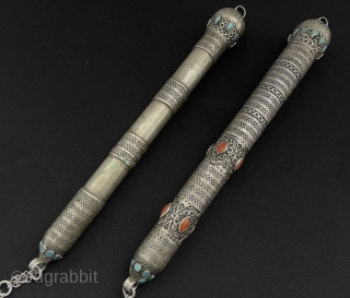 Antique Afghanistan Ethnic Tribal Silver Minchika with Carnelian & Turquoise.
Original Ethnic Turkmen Art Jewelery Collector. Circa - 1900 Size - For Each : 28 cm - 
Lenght : 80 cm - Middle  ...