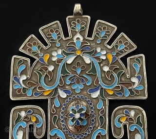 Antique Bukhora Talismanic Design Tribal Silver Enamel Pendant with Tassel. Great Condition! Size - Height with Tassels : 17 cm - Width : 9.5 cm - Tassels : 2 cm - Weight  ...