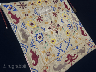 Tajikistan Silk Embroidered Bridal Wedding Veil. İt is all silk embroidered on wool. Fine cotton backing. Size - ''72 cm x 73 cm'' turkmansilver@gmail.com.         