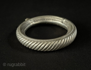 Antique Turkmen Traditional Handcarved Silver Bracelet Circa - 1900 Excellent Condition ! Size - ''8.5 cm x 8.5 cm'' - Circumference : 27.5 cm - Weight : 61 gr. turkmansilver@gmail.com   