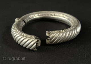 Antique Turkmen Traditional Handcarved Silver Bracelet Circa - 1900 Excellent Condition ! Size - ''8.5 cm x 8.5 cm'' - Circumference : 27.5 cm - Weight : 61 gr. turkmansilver@gmail.com   