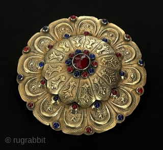 Antique Turkmen - Yomud Tribal Silver Button Pendant (Gulyhaka) Fire Gilded and Gemstone Excellent Condition ! Circa - 1900 Size - '' 12.5 cm x 12.5 cm'' - Circumference : 40 cm  ...