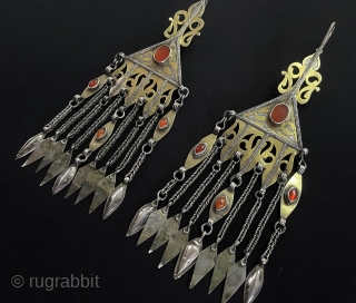 Central-Asian A pair of Turkmen Tribal Silver Earrings Fire Gilded with Carnelian & Headpiece Accesories. Turkmen women use it in weddings and special occasions. Size - ''22 cm x 6 cm'' -  ...