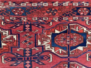 Unusual Tekke six Gul Torba with natural dyes and extremly rare design. Nice big size: 123 cm x 52 cm.             