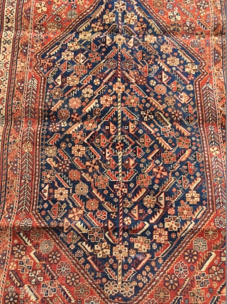 Nice small Gashgai rug with red weft: 185 cm x 120 cm as found. Only good colours.                