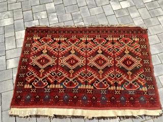 Impressive Beshir or Ersari chuval with Ikat design. Rare! Complete with one tiny hole. Big size and super decorative not on the wall. With original kelim and huge size: 160 cm x  ...