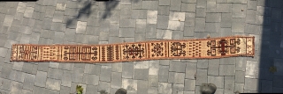 Early Saryk Tentbandfrag: 280 x 25 cm. Very rare and authentic Turkmen piece. Great dyes and drawing.                