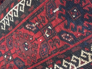 Antique Khorassan area Baluch rug with peacocks 
Ca 1900 in excellent condition no repairs all wool natural dyes original ends and sides           