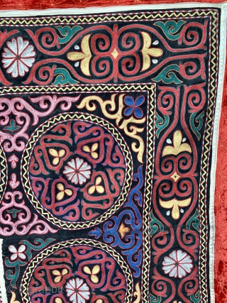 this is a lovely old Tush Kyiz embroidered yurt decoration from Kyrgyzstan.  Size 237 x 145 cm dating from mid 20 c or a bit before so 70 + years old.  ...