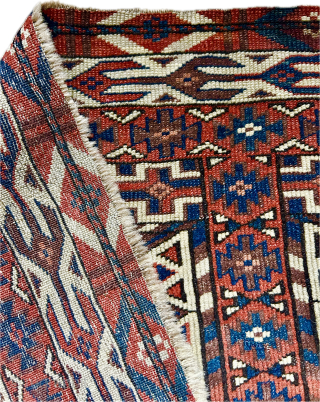 fine antique 19 c yomud / karagashli ensi some cotton wefts, sophisticated design good overall condition but missing selvedges spring sale £1000 including shipping

lloydandy@hotmail.com        