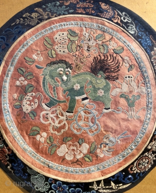 Nice antique Chinese embroidery with green  dog of Fo.
36 cm diameter framed and glazed good condition late 19 c I reckon.           