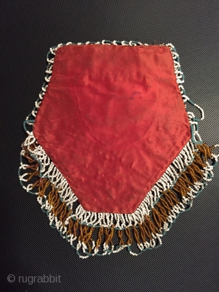 Charming antique American Indian beadwork purse the finest of this type I have seen.
Late 19 c in excellent condition including the satin lining with small pocket       