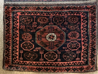 Lovely antique Baluch complete khorjin. Very good condition all wool and natural dyes great bridge in centre and intricate flat woven back.           