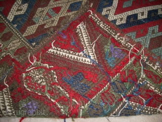 This item is a Sumak from about end of 19th. century
Item Size: 170 x 130
Inquiry price: 2000 euroes
The condition is very good           