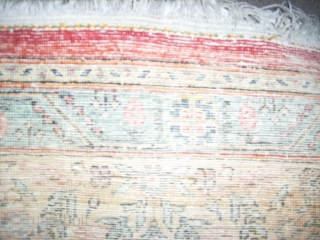 Ghom carpet from about 1930
Size: 330 x 430
Good estate but must be purging.
Price: 2500 euroes                  