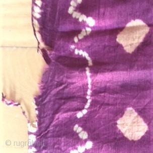 Ceremonial plangi from Bali, very fine silk fabric with beautiful coloures in red/violet and yellow /orange.
It is a part of a festival dress for woman, about 20th centery.
The thin fabric knows some  ...