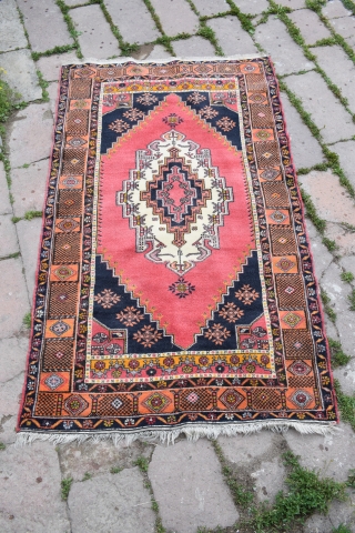 Oriental rug. Turkish carpet. Wool. Perfect condition. 4.8x 8.5 ft (145x260 cm)                     