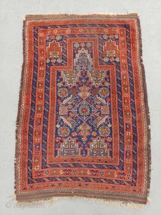 Early small Baluch Prayer with design sometimes found on Balisht and bags but I believe rarely found on prayer pieces. All original, no repairs. 2.4 x 3.5ft      