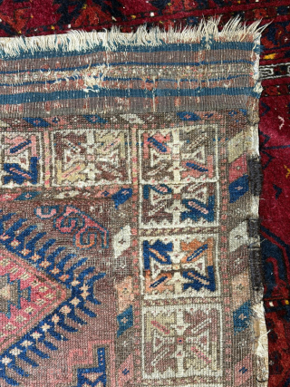 Antique Baluch Rug, it is attractive. End 19th century. Size is 160 x 93 cm . Quick for only £125 + Shipping.