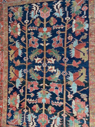 Antique Heriz Rug

Very Pretty and decorative rug

Approx. size 2 m x 1.5 m
                    