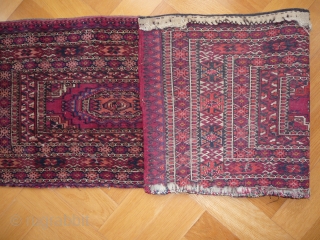 Antique Tekke Torba

Circa 1900

size : 120 cm x 37 cm                       