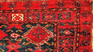 A 19th Century Beshir Torba 
Size 98.5 x 41 cm

A naively drawn mid to late 19th century Beshir Torba in fair to good condition. Selvedges are mostly intact but as the photos  ...
