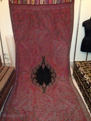 Indian 19th century kashmiri long shawl..colors are very good in perfect condition,
size 320x140.                    