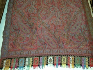 Indian 19th century kashmiri long shawl..colors are very good in perfect condition,
size 320x140.                    