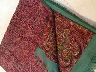 Antique indian 1850th century kashmir long stole in rare green colour Center..!

Condition of stole its in mint condition we had repair some places but you can't see in pics. Over all it's  ...