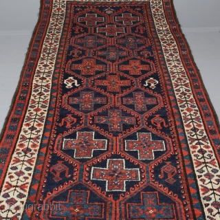 Beautiful runner from the village Ajin Dojin in Chendar district, Alborz province. Size is 300 x 111 cm / 10' x 3'8" approx.          