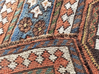 Kelardasht rug, 200 x 100 cm. Good condition with few areas with low pile.                   