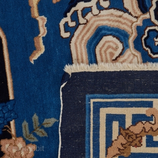 Beautiful Bao-Tao, size 297 x 230 cm.                          