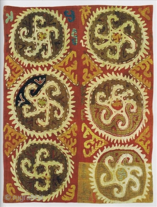 Roslavtseva, L. I. Kaitagskie vyshivki. [Kaitag Embroideries at the State Museum of Oriental Art. Catalogue of the collection]. Moscow: The State Museum of Oriental Art Publishing, 2011, 1st ed., 4to (27 x  ...