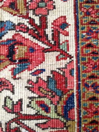 beautiful Heriz carpet Age: approx 1920 size. 350 x 265 cm                      