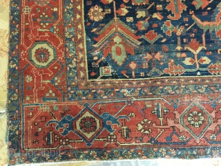 Beutiful Antique Heriz rug late 19th century size 360x260                        