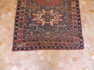 shirvan lezgi particular design size 153x105 need some repair                        