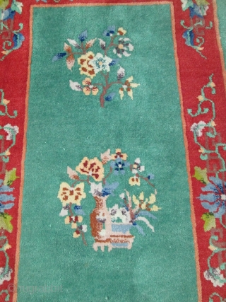 Chinese rug 121 X 61 cm                           