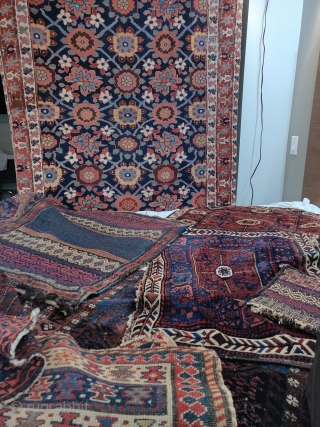 Some images from Arts: Antique Rug & Textile Show, 2019. Enjoy!                      